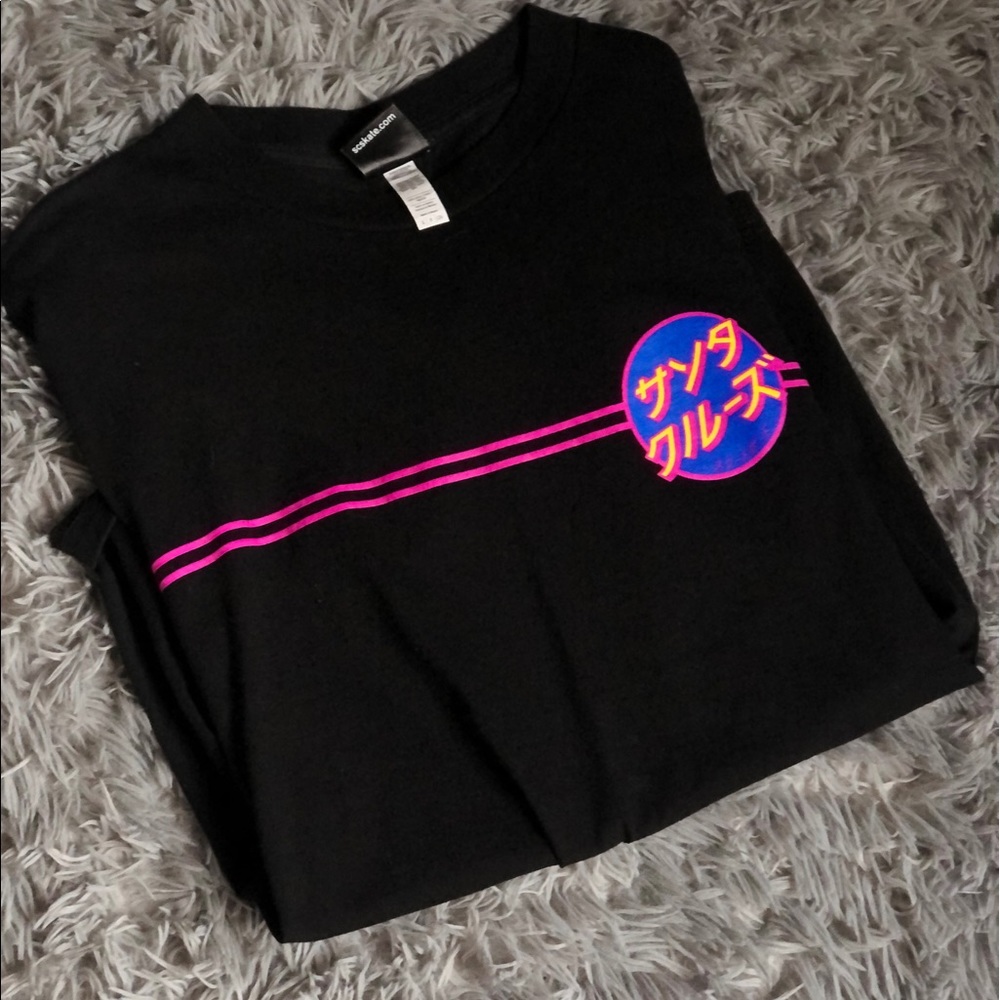 Japanese santa cruz tee!